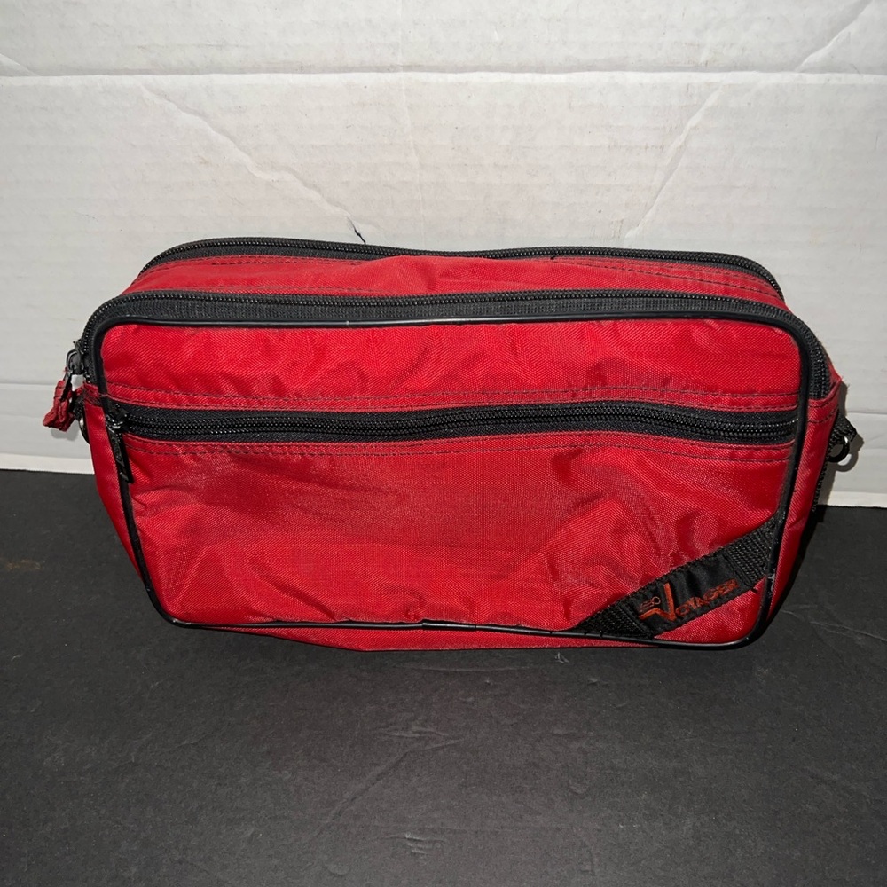 Vintage 1990’s Lebo Voyager Red Padded Travel Bag, Camera or Cassette Tapes